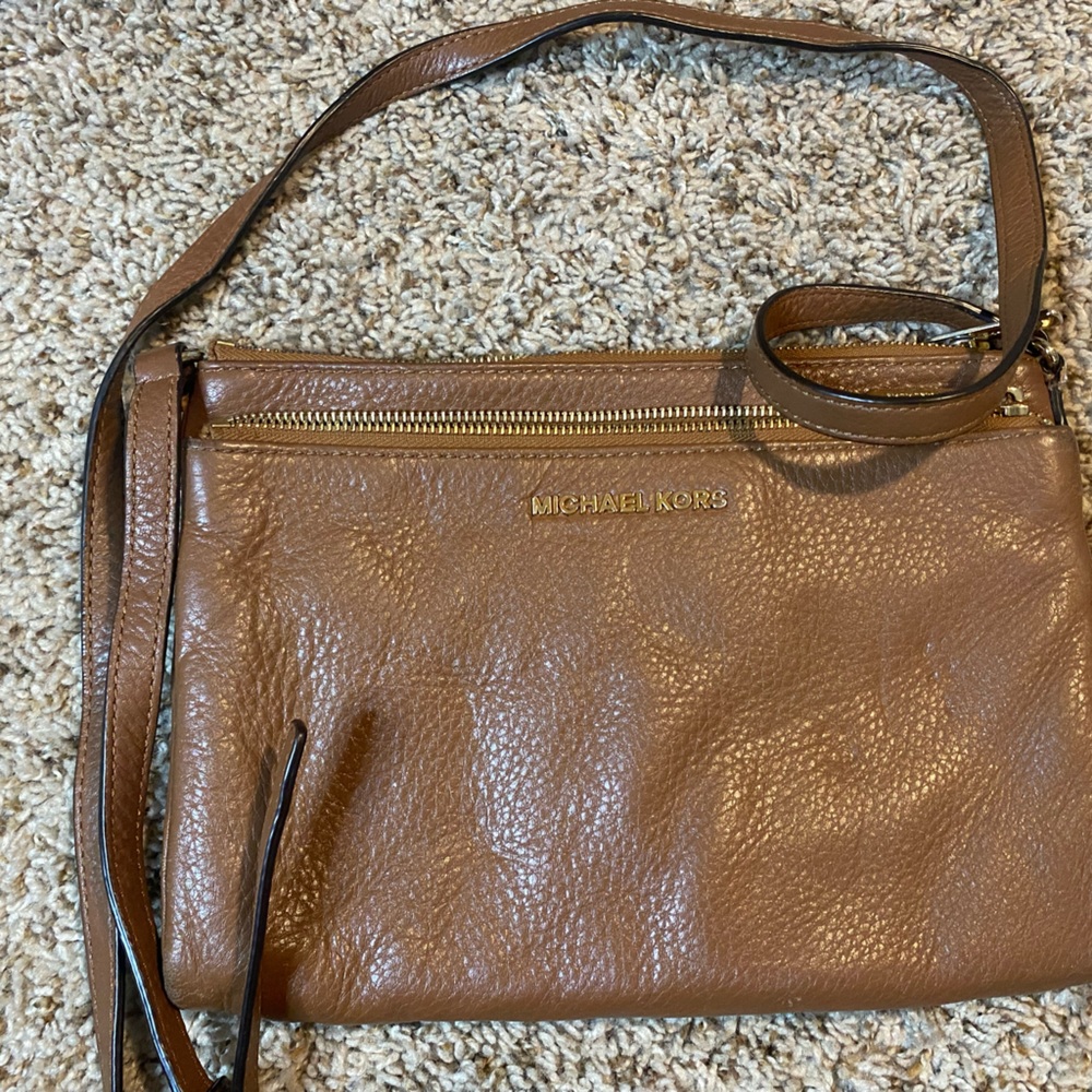 Michael Kors crossbody purse